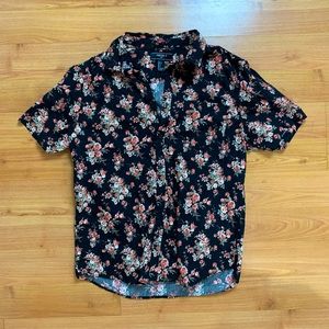 Casual Button Down Top with Rose Textile